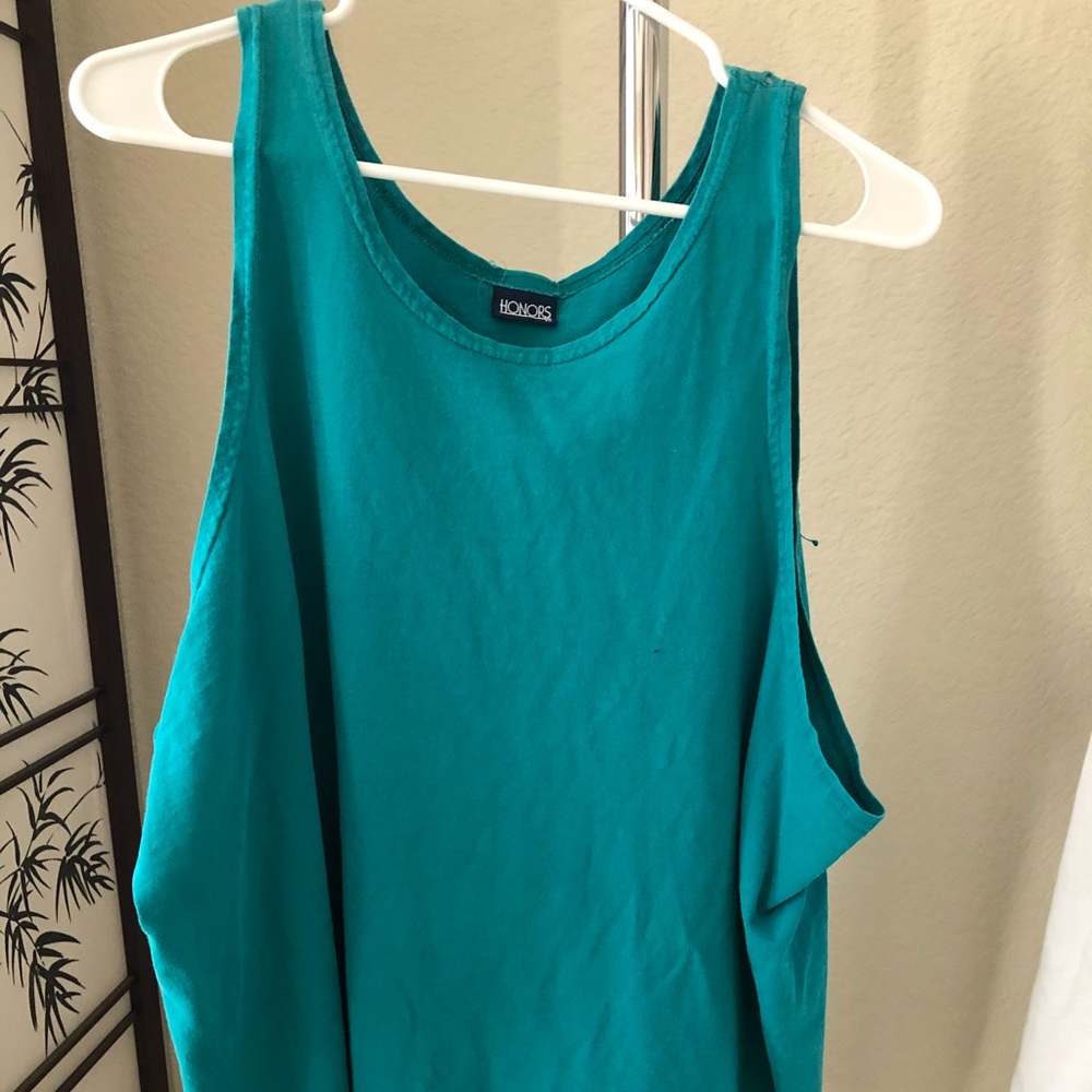 Retro Honors Tank